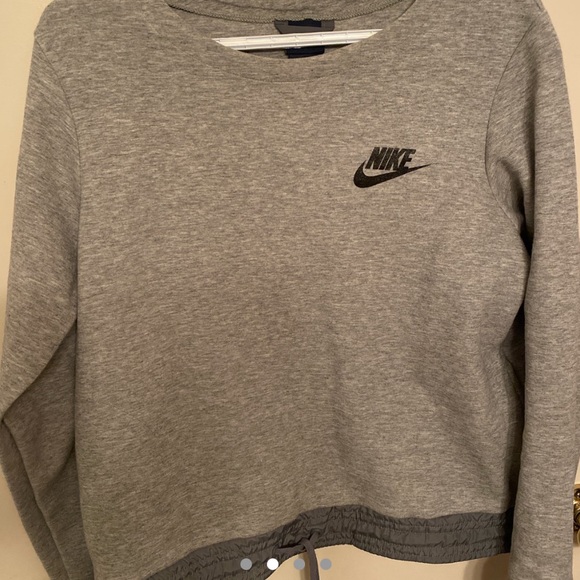 Nike Sweatshirt - Picture 1 of 4